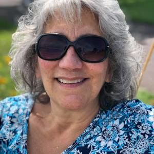 Meet your Posher, Brenda